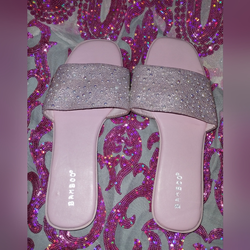 Bamboo Pink Pearls Slide Sandals NWOT - Picture 2 of 4